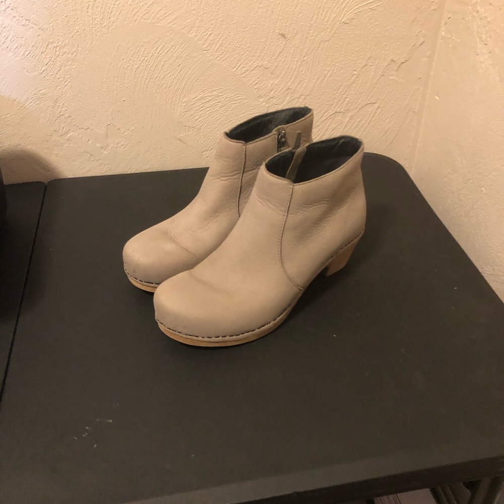 Dansko Maria Clogs, Ankle Boot, Suede, Zipper, 38